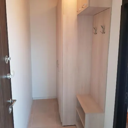 Tourist Attic * Obzor